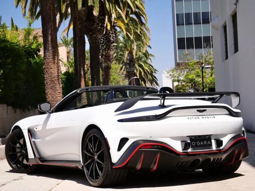 2023 Aston Martin Vantage V12 Roadster