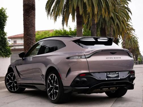 2023 Aston Martin DBX 707 SUV