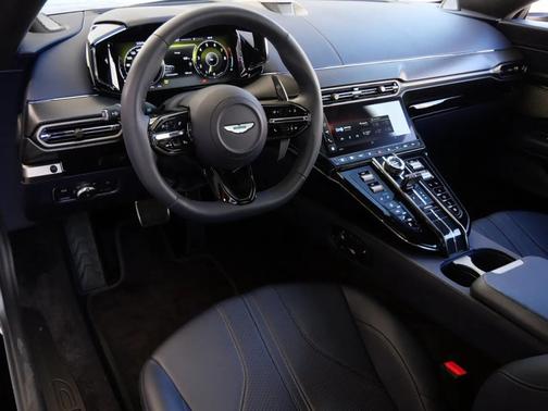2025 Aston Martin Vantage Coupe