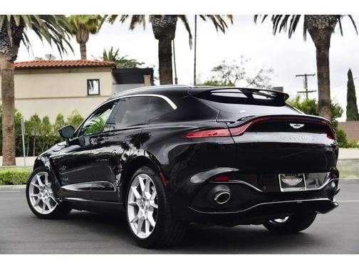 2021 Aston Martin DBX SUV