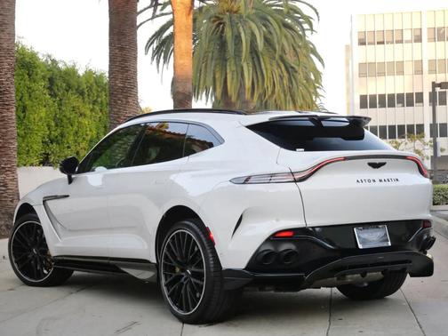 2024 Aston Martin DBX 707 SUV