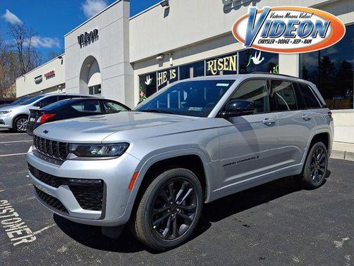Silver Zynith 2026 Jeep Grand Cherokee Limited