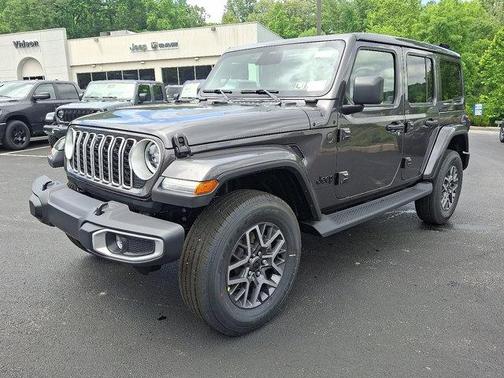 2025 Jeep Wrangler 4-Door Sahara 4x4