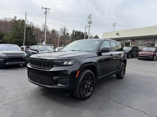 2025 Jeep Grand Cherokee Altitude