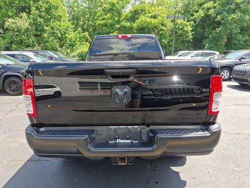 2024 RAM 2500 Tradesman Crew Cab 4x4 8' Box
