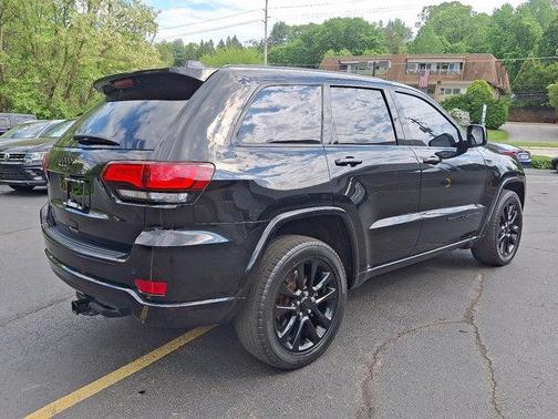 2017 Jeep Grand Cherokee Altitude