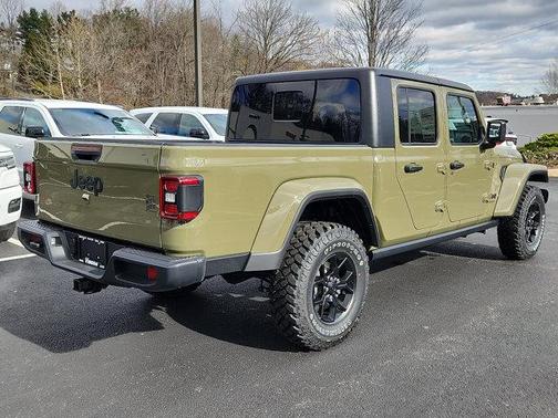 2026 Jeep Gladiator Willys 4x4