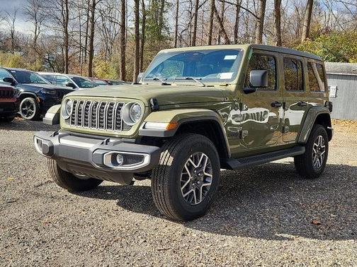 2026 Jeep Wrangler 4-Door Sahara 4x4