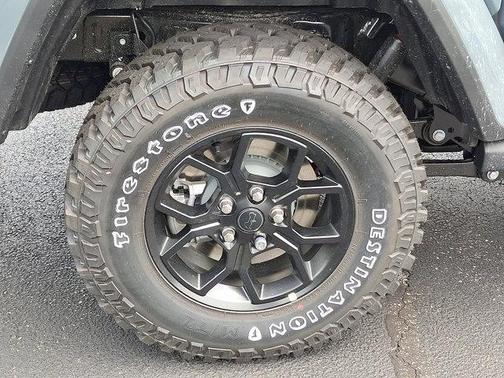2025 Jeep Gladiator Willys