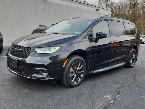 2021 Chrysler Pacifica Touring L