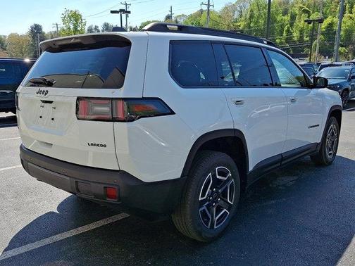 Bright White Clearcoat 2026 Jeep Cherokee Laredo 4x4
