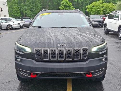 2019 Jeep Cherokee Trailhawk