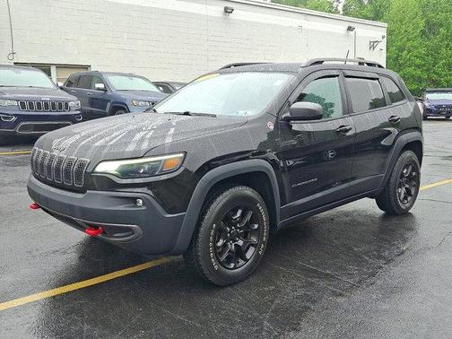 2019 Jeep Cherokee Trailhawk