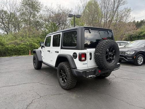 Bright White Clearcoat 2025 Jeep Wrangler 4xe Willys