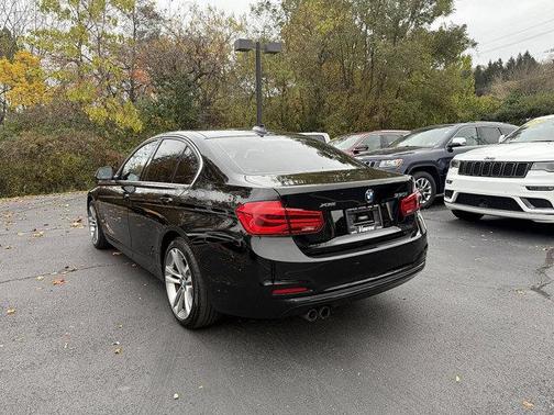 2018 BMW 330 xDrive