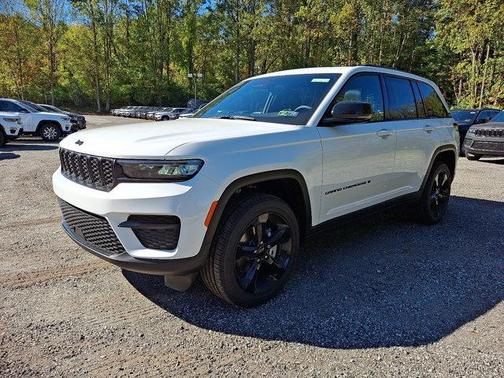 2025 Jeep Grand Cherokee Altitude