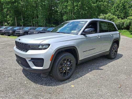 2025 Jeep Grand Cherokee Altitude