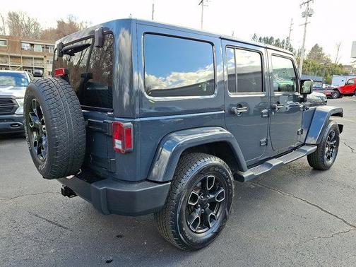 2017 Jeep Wrangler Unlimited Smoky Mountain 4x4