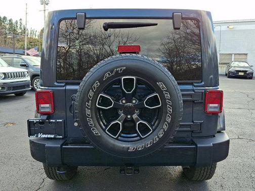 2017 Jeep Wrangler Unlimited Smoky Mountain 4x4