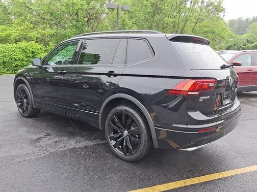 2020 Volkswagen Tiguan 2.0T SE R-Line Black 4MOTION