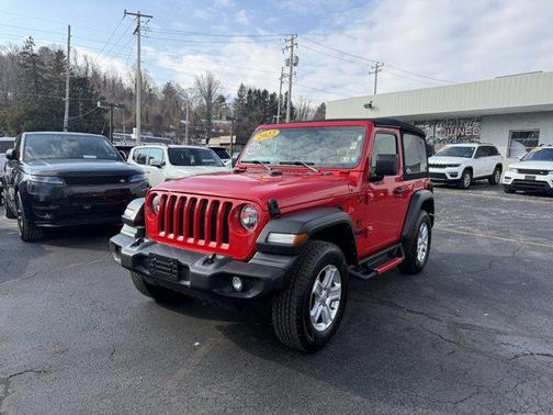 2022 Jeep Wrangler Sport S