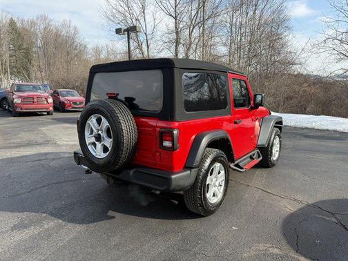 2022 Jeep Wrangler Sport S