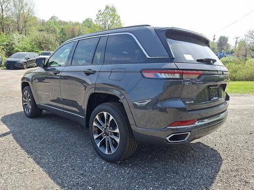 2025 Jeep Grand Cherokee Overland