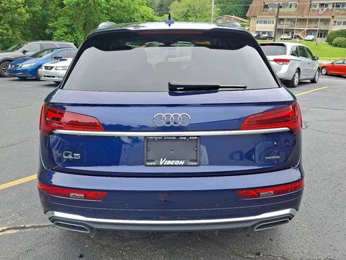 2022 Audi Q5 45 S line Premium Plus