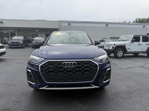 2022 Audi Q5 45 S line Premium Plus