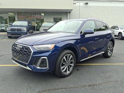 2022 Audi Q5 45 S line Premium Plus