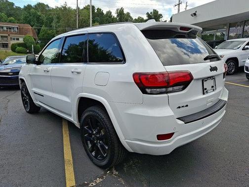 2017 Jeep Grand Cherokee Altitude