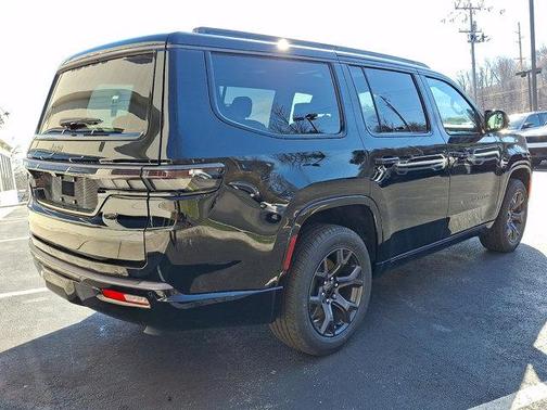 High Gloss Black 2026 Jeep Grand Wagoneer Limited Altitude 4x4