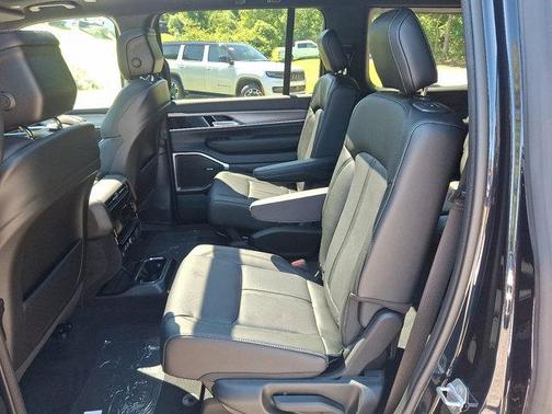 2025 Jeep Wagoneer Series II 4x4