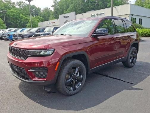 2025 Jeep Grand Cherokee Altitude