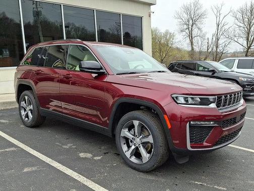 Velvet Red Pearlcoat 2026 Jeep Grand Cherokee Limited