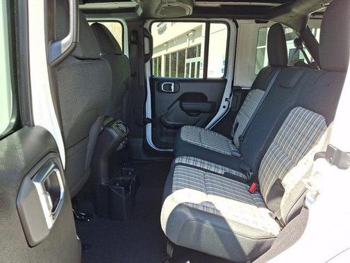 2026 Jeep Wrangler 4-Door 85th Anniversary Edition