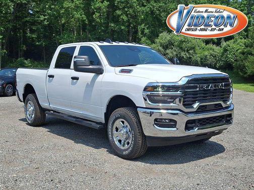 2025 RAM 2500 Tradesman Crew Cab 4x4 6'4' Box