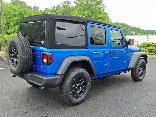 2025 Jeep Wrangler Sport