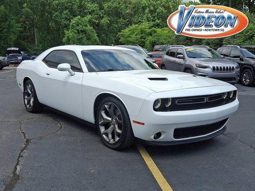2015 Dodge Challenger SXT Plus
