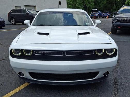 2015 Dodge Challenger SXT Plus