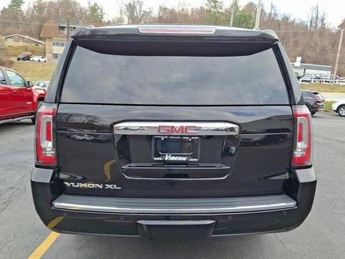 2020 GMC Yukon XL Denali