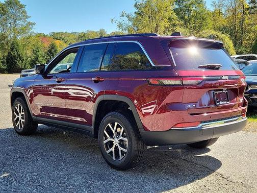 2025 Jeep Grand Cherokee Limited