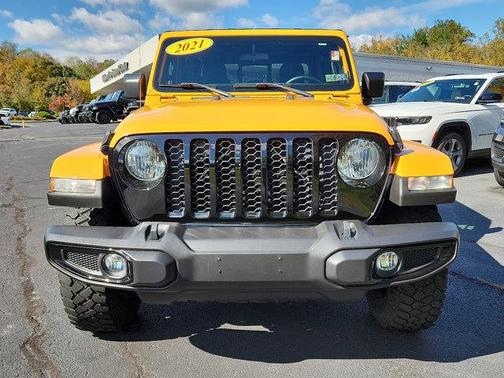 2021 Jeep Gladiator Sport