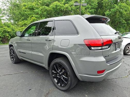2019 Jeep Grand Cherokee Altitude