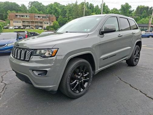 2019 Jeep Grand Cherokee Altitude