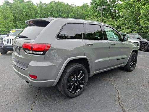 2019 Jeep Grand Cherokee Altitude