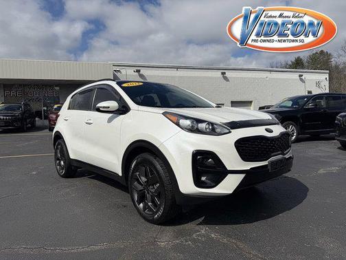 Snow White Pearl 2022 Kia Sportage S