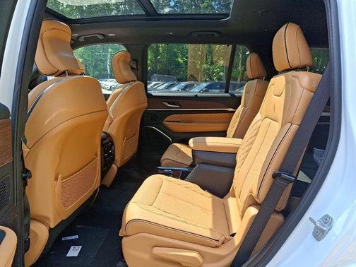 2025 Jeep Grand Cherokee L Summit