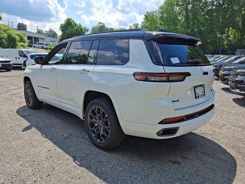 2025 Jeep Grand Cherokee L Summit