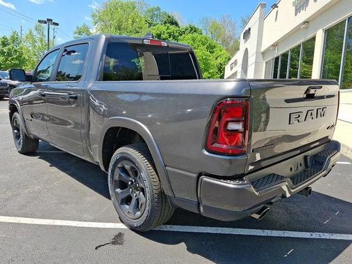 Granite Crystal Metallic Clearcoat 2026 RAM 1500 Big Horn/Lone Star
